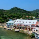 What Are the Best Hotels in Roatan for Every Budget?